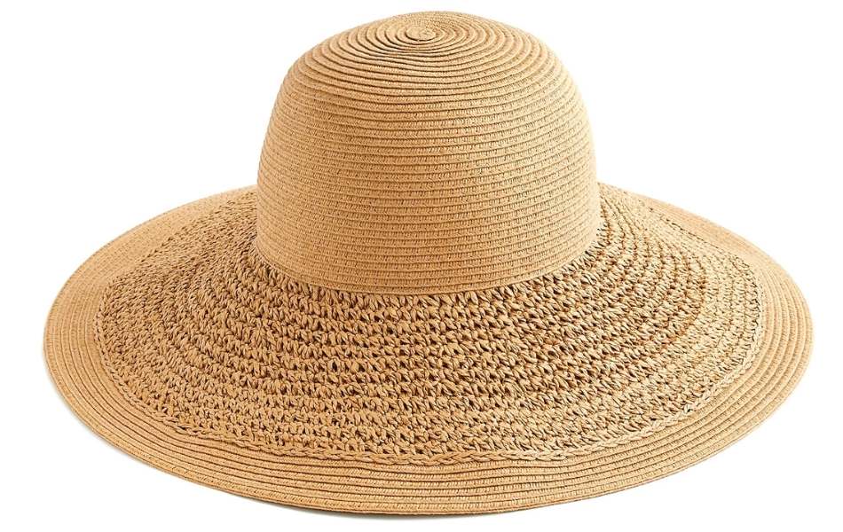 sombrero de playa accesorio indispensable para el verano